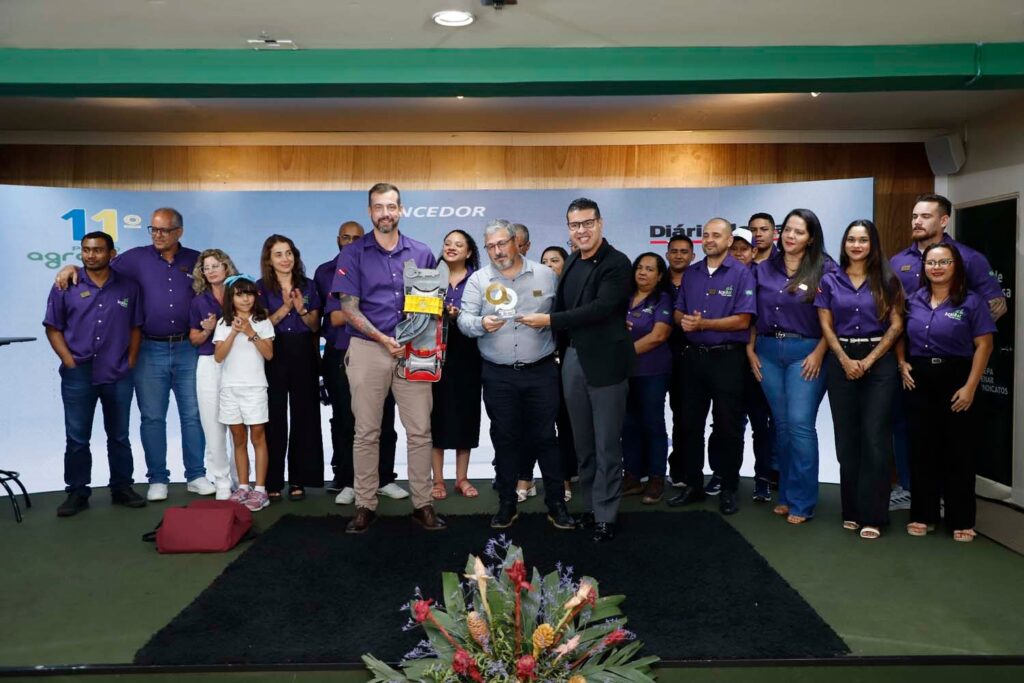 O Prêmio Agropará confirmou o grande destaque do ano no setor do açaí: o AçaíBot, o primeiro robô colhedor de açaí do brasil